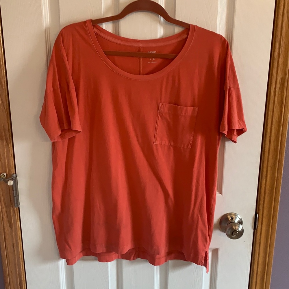 Coral Old Navy Boyfriend Tee Size L